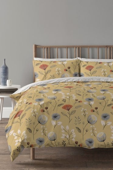 Olia Reversible Duvet Cover and Pillowcase Set