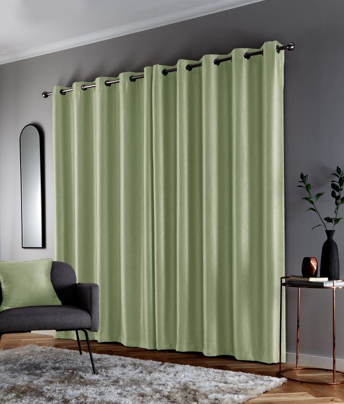 Goodwood Green Eyelet Readymade Room Darkening Curtain 